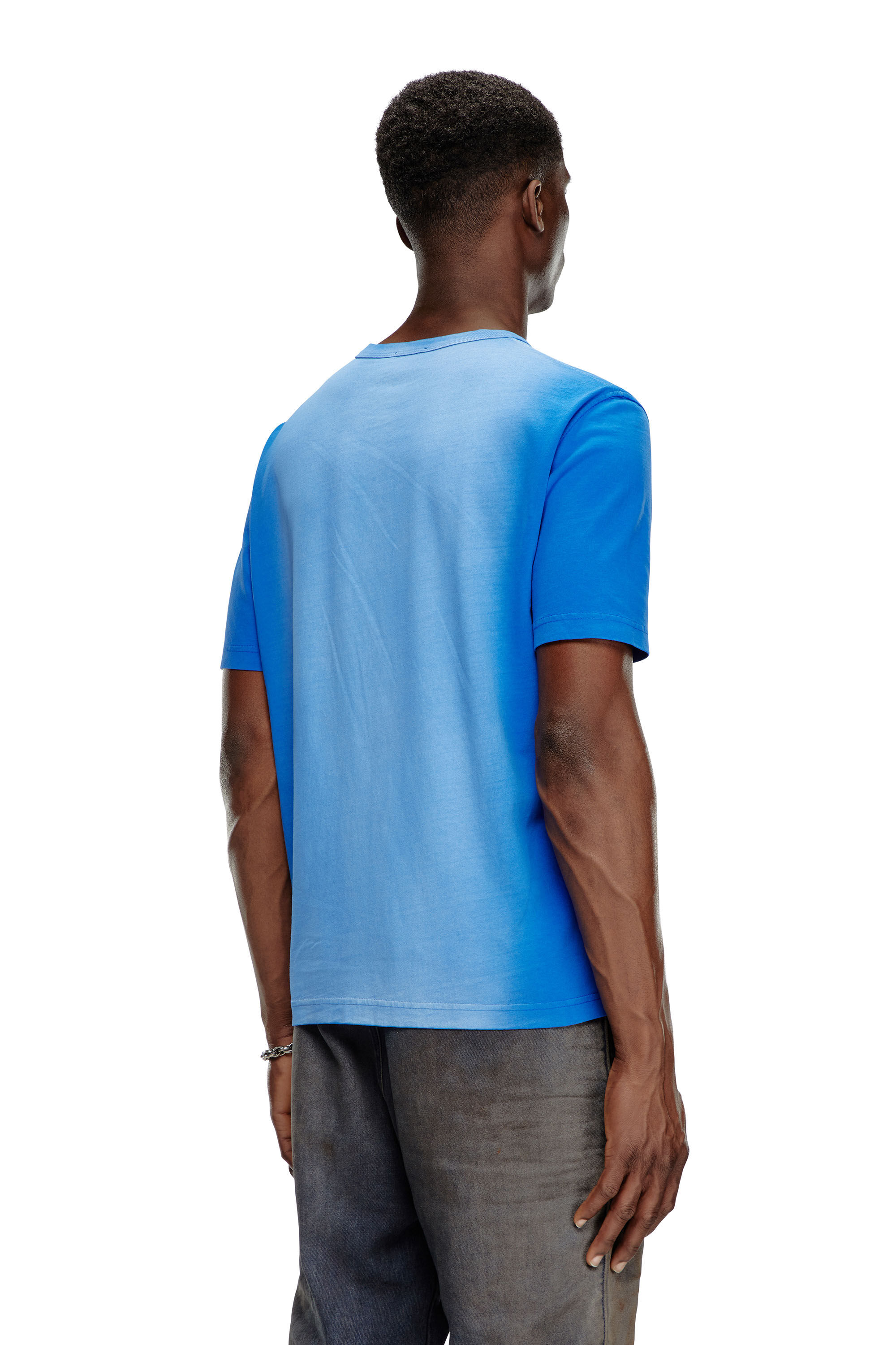 Diesel - T-ADJUST-Q2, Man's T-shirt in sprayed cotton jersey in Light Blue - 4