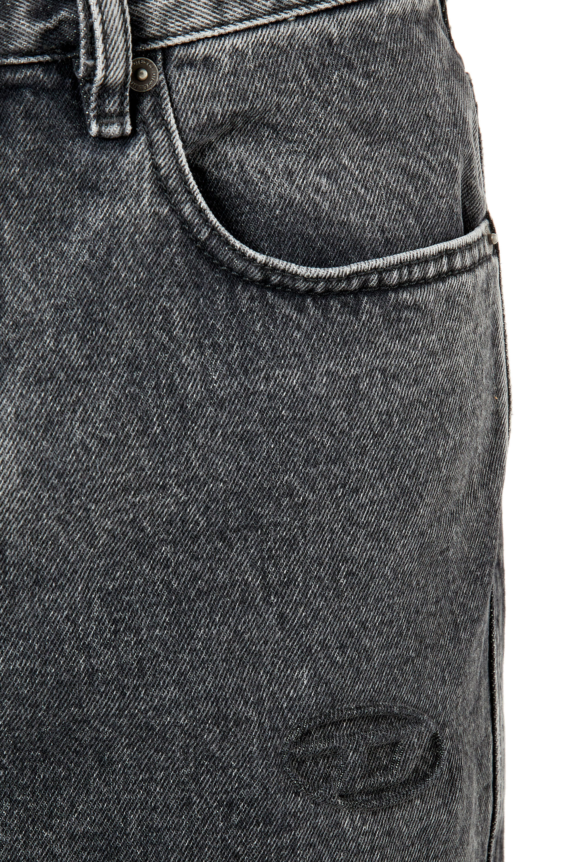 Diesel - 2020 D-Viker 007N4 Straight Jeans, Black/Dark grey - Image 5