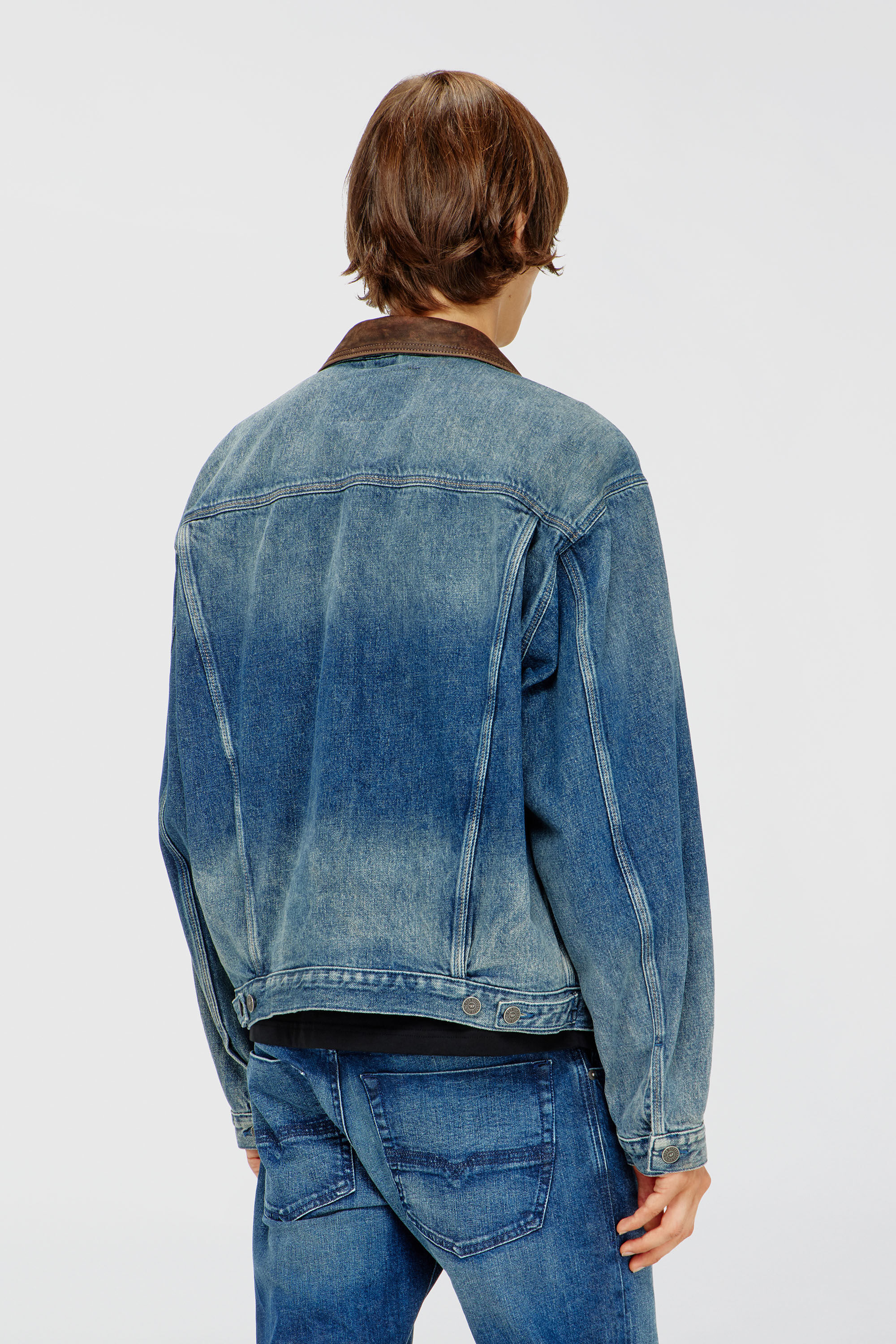 Diesel - D-DENVER-S1, Unisex's Denim trucker jacket with contrast leather trims in Blue - 4