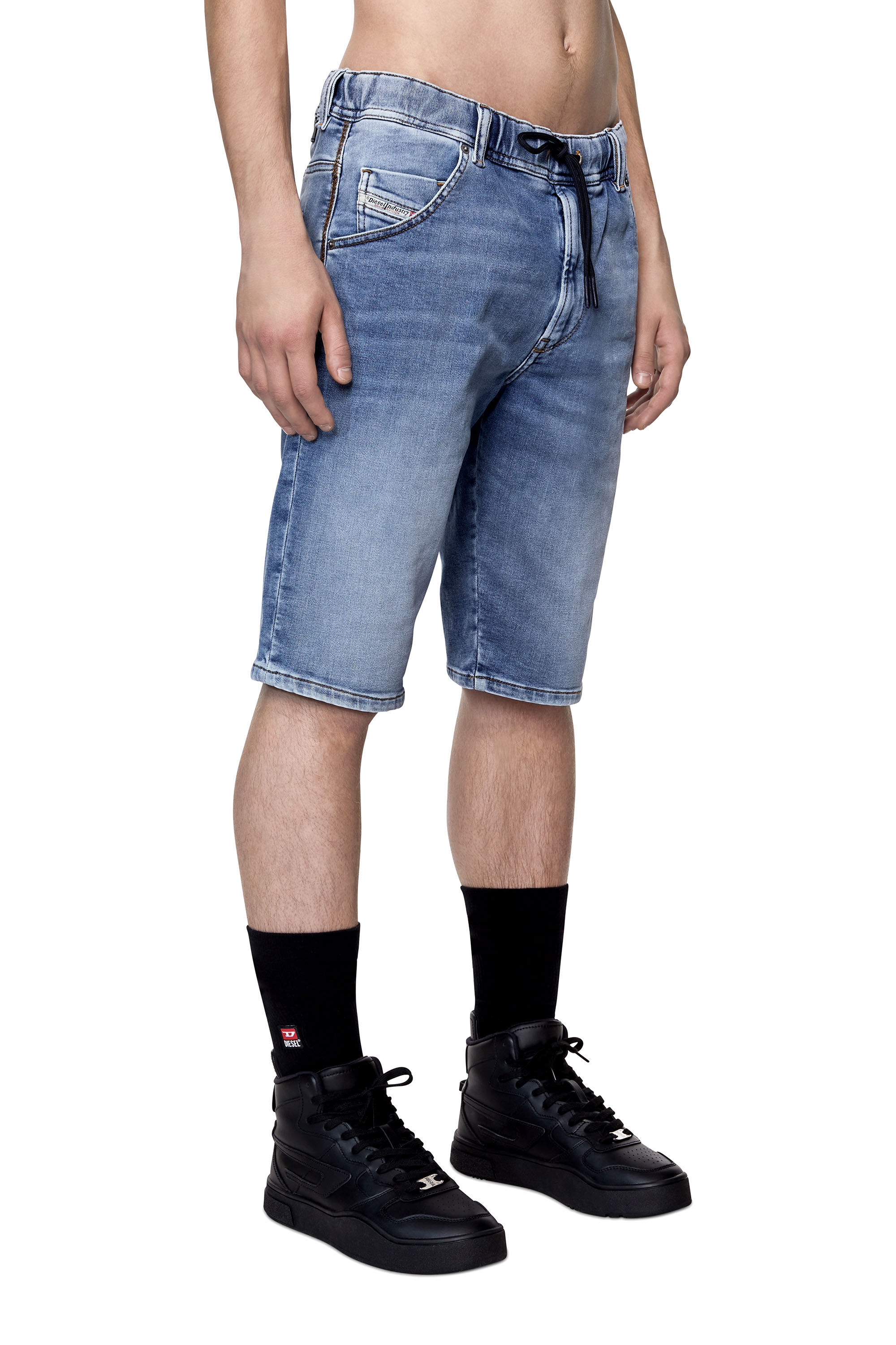 D-KROOSHORT-T