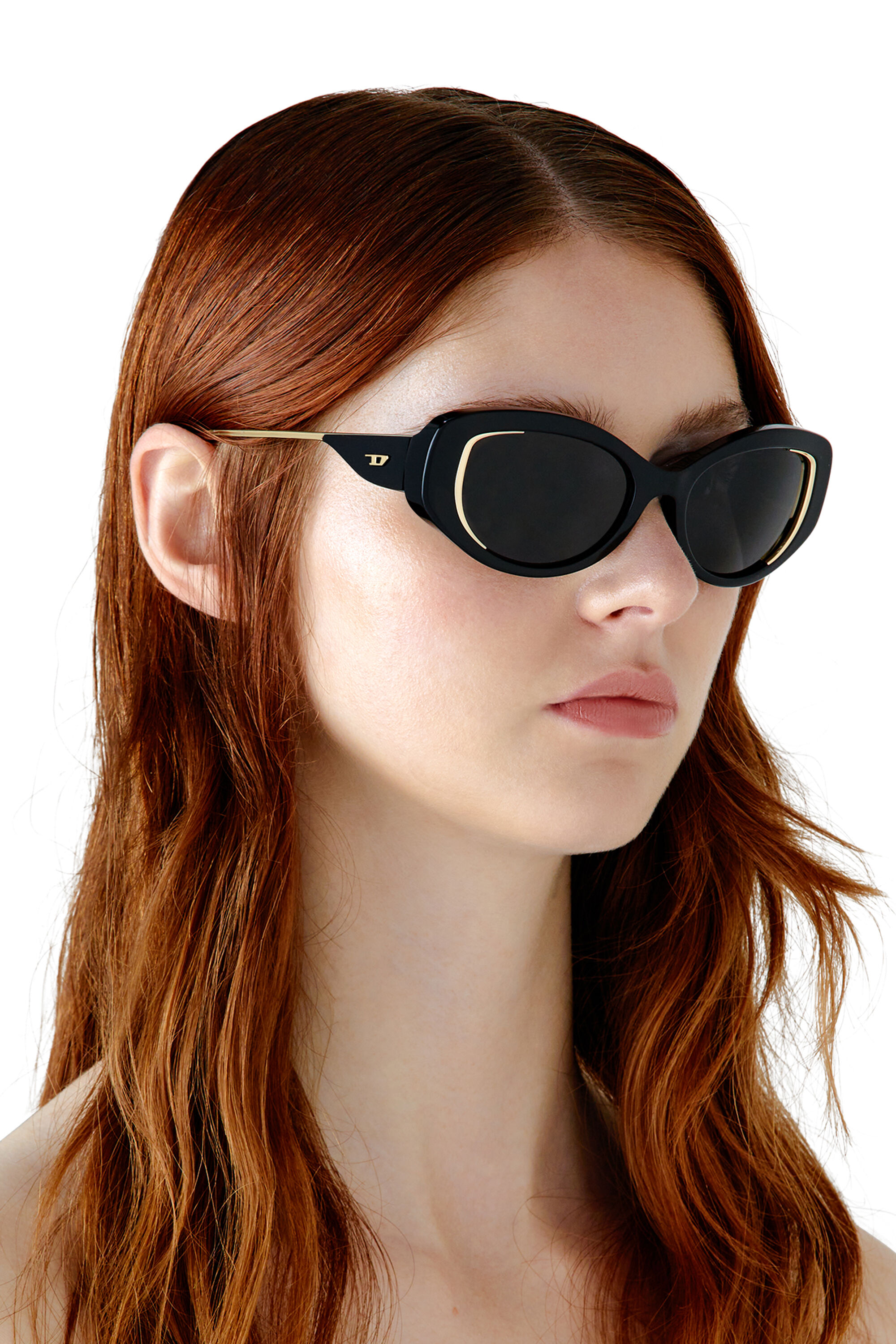 Women s Cat eye style sunglasses Black Diesel