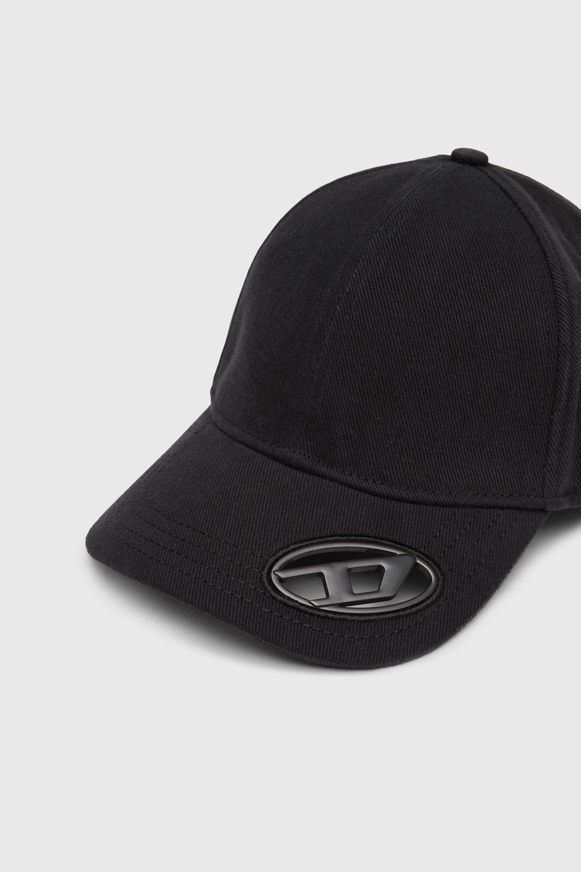 Diesel - C-PLAK, Man's Baseball cap with oval D plaque in Black - 3
