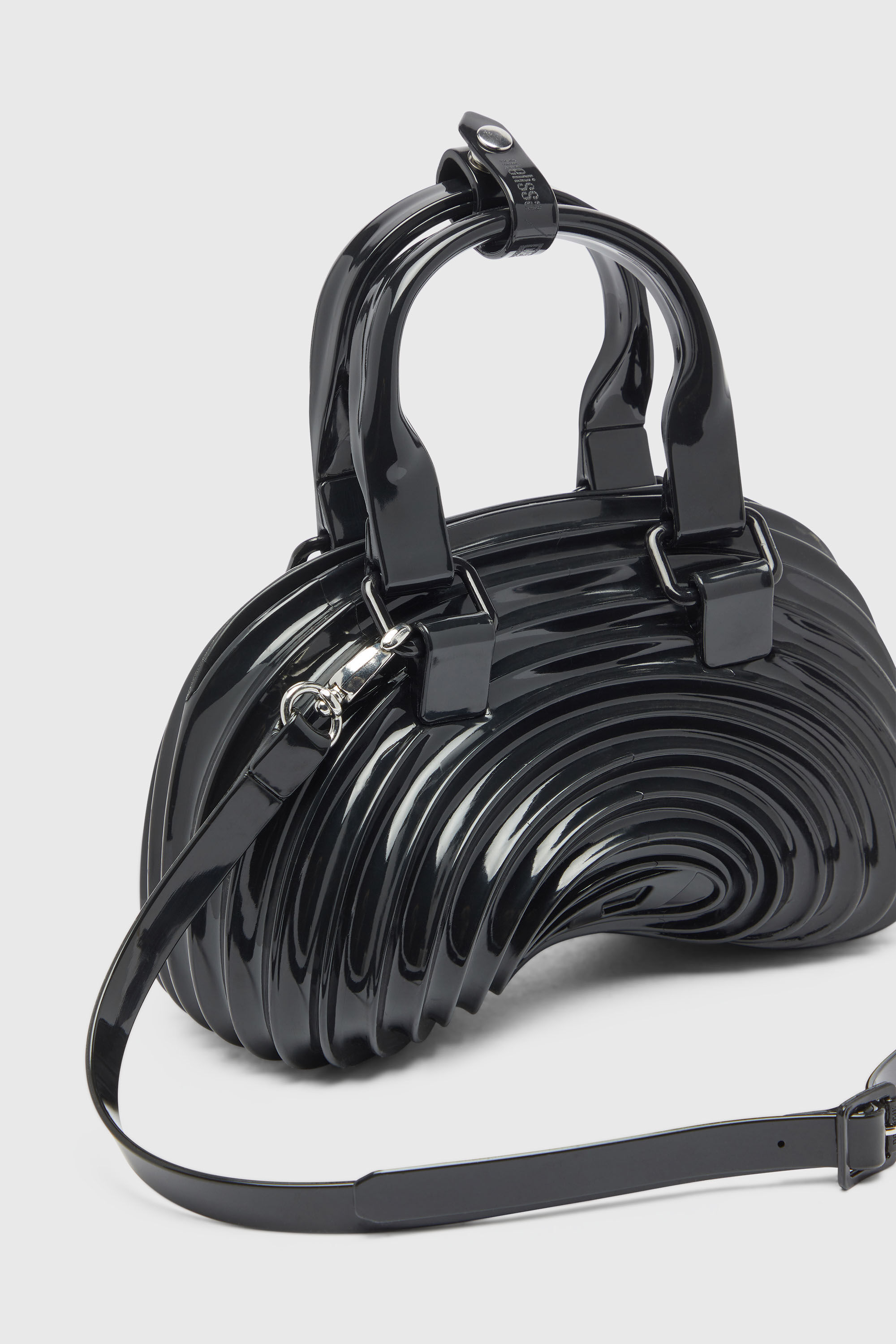 Women's Quantum Dome - Handbag in Melflex® | Black | Diesel