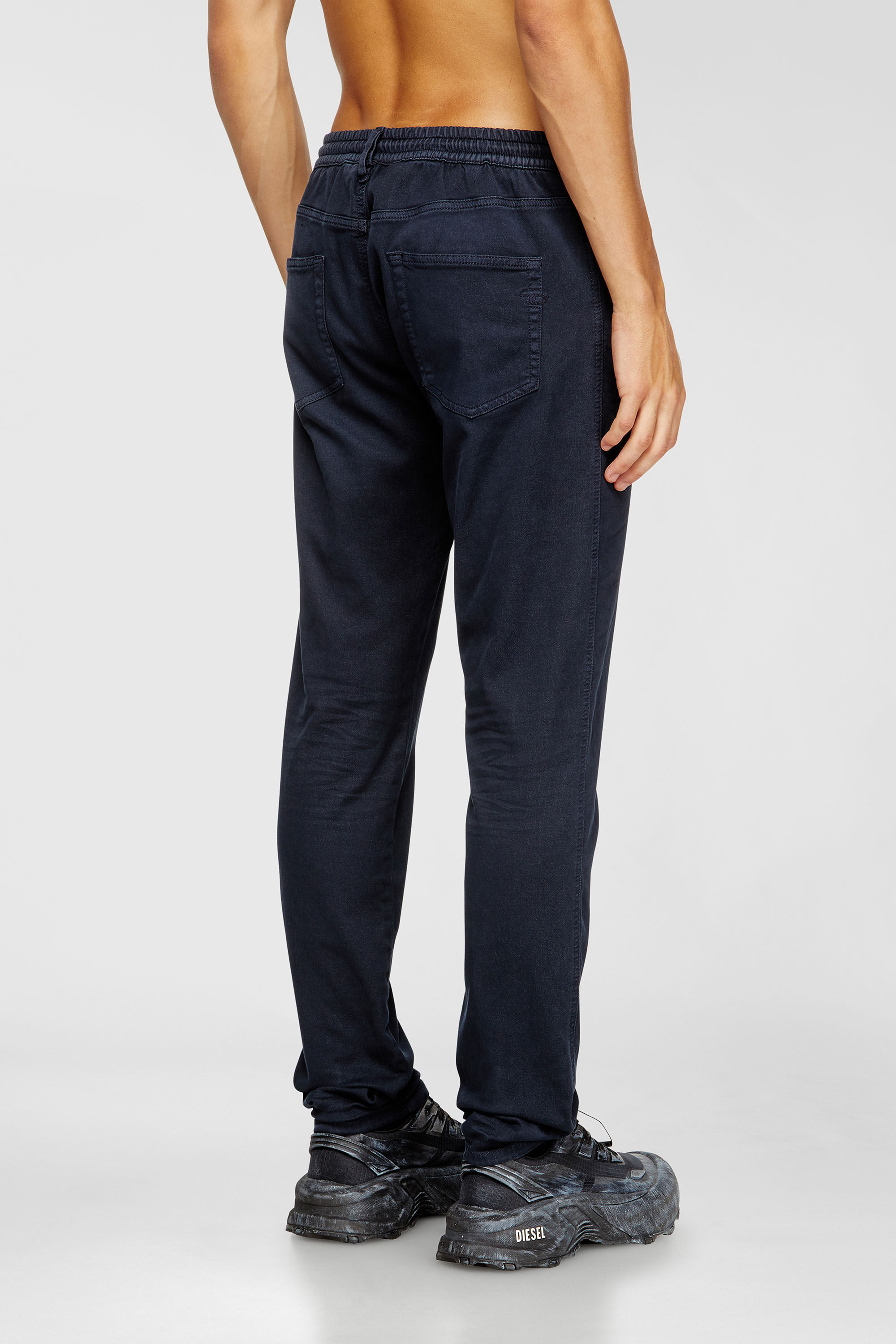 Diesel - Man's Slim 2062 D-Strukt Joggjeans&reg; 0670M, Blue - 3