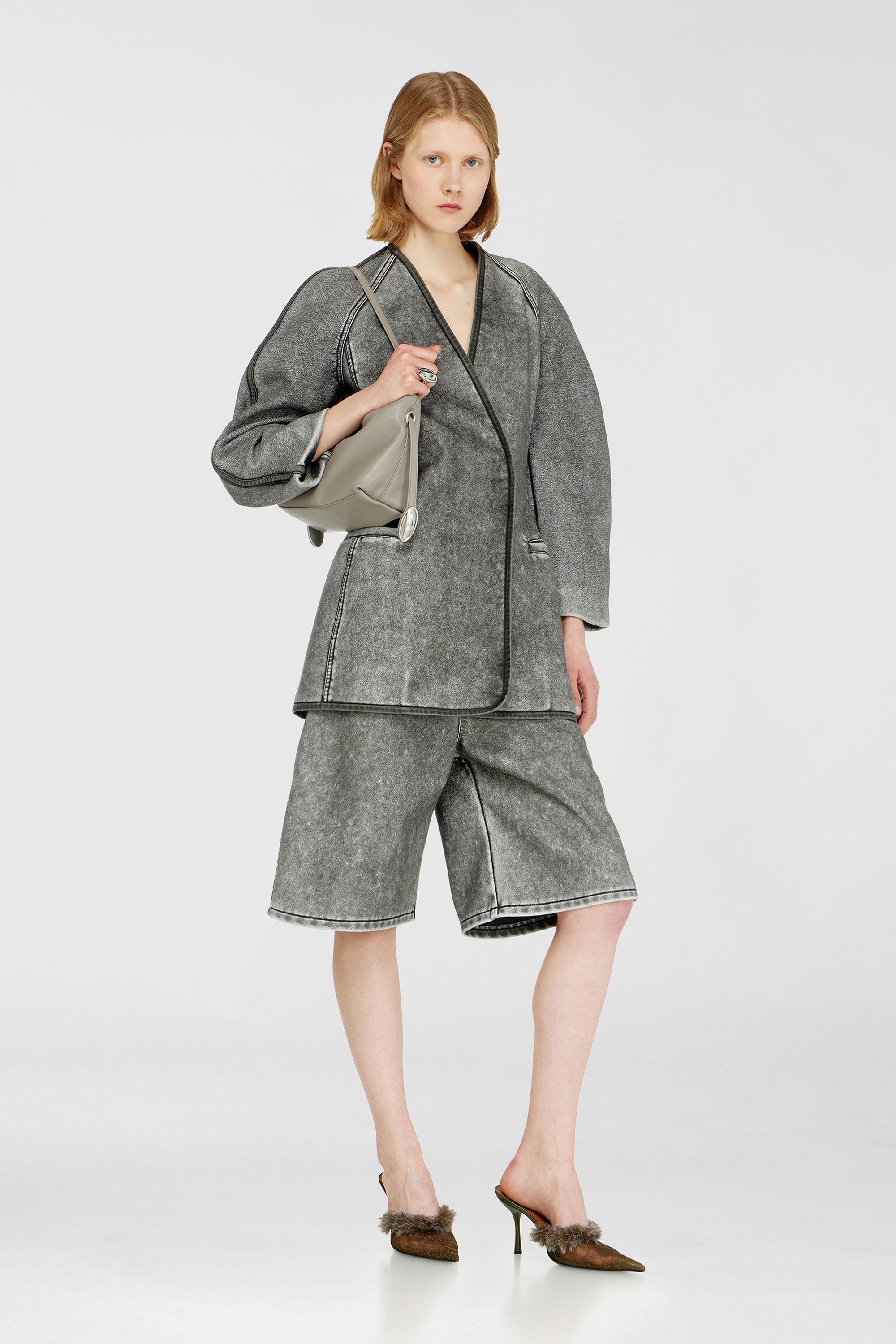 Diesel - P-ARLOR, Woman's Bermuda shorts in PU in Grey - 1