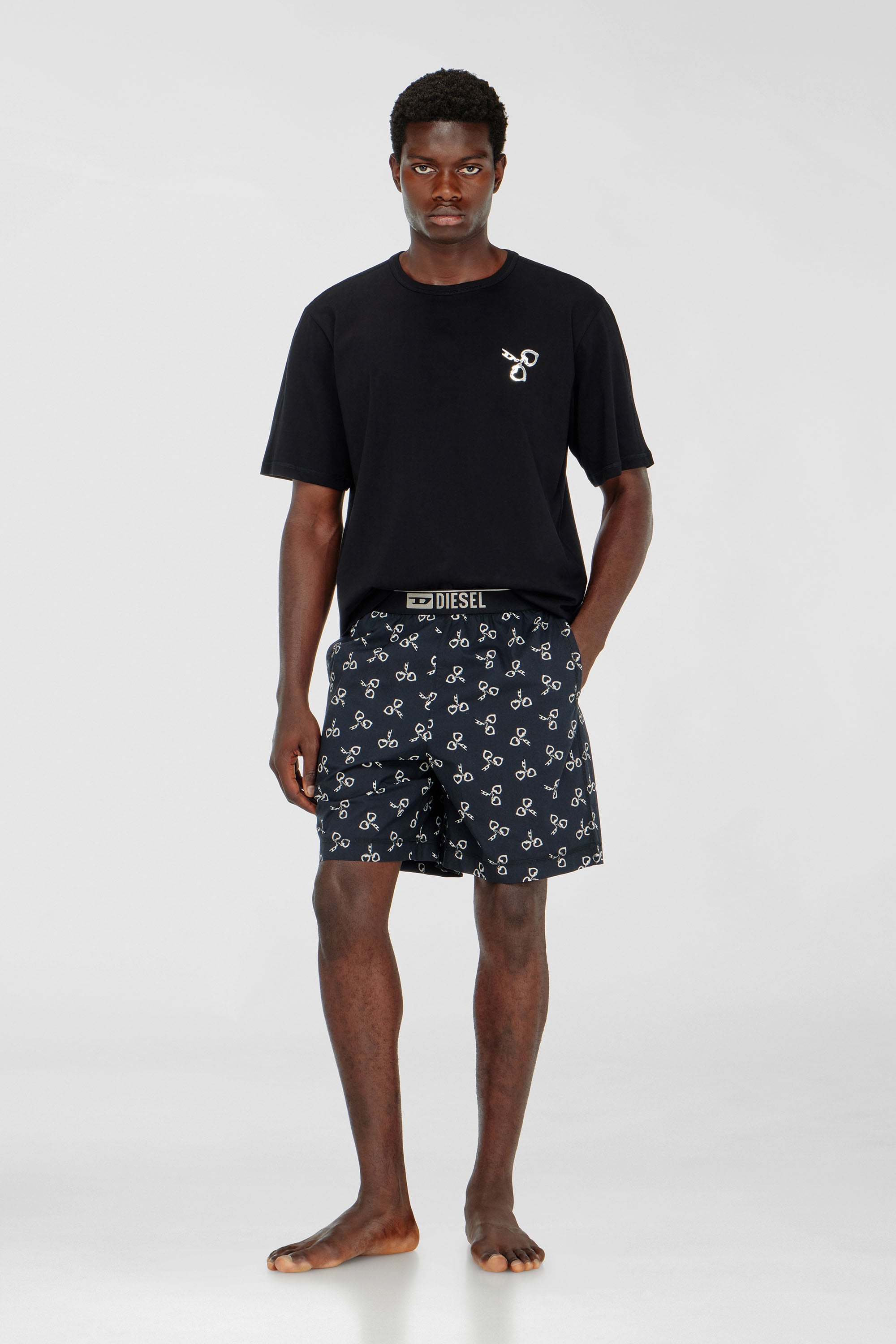 Diesel - KIT-JAMES-D-BOX, Man's Cotton pyjama set with handcuff print in Black/White - 1