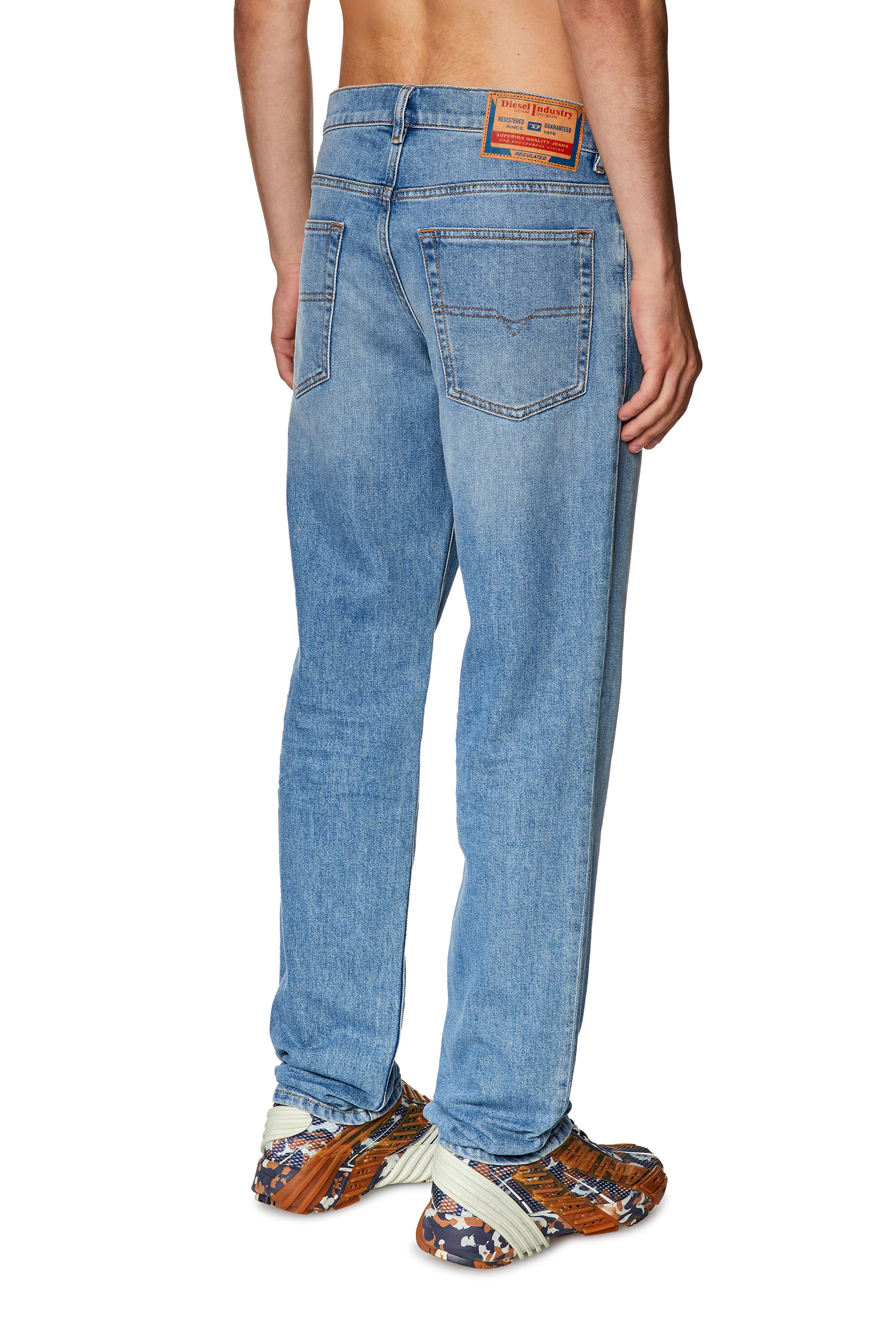 Diesel - Tapered Jeans 2023 D-Finitive 09F81, Medium blue - Image 2