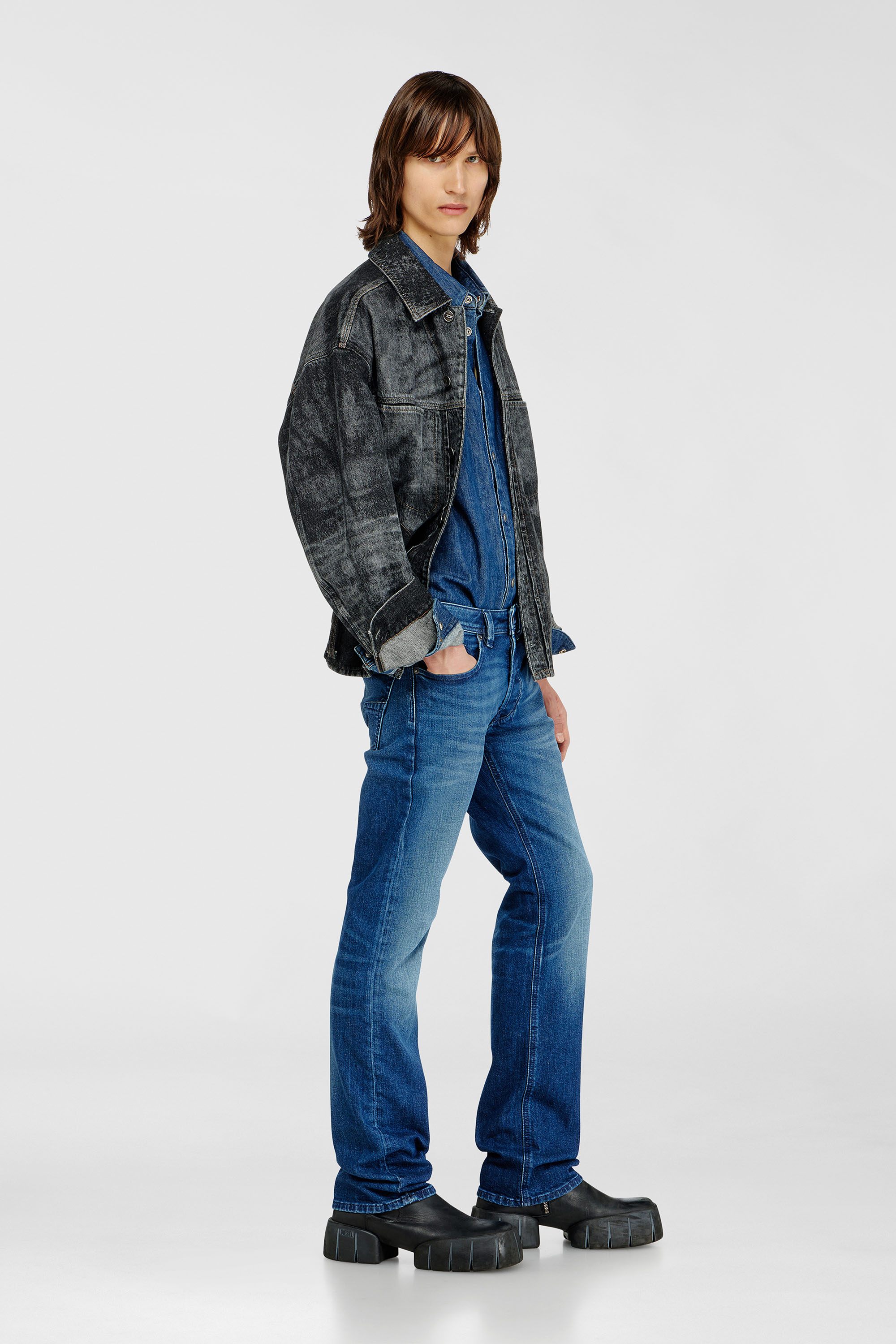 Diesel - Man's Regular Jeans 1985 Larkee 09L51, Dark Blue - 2