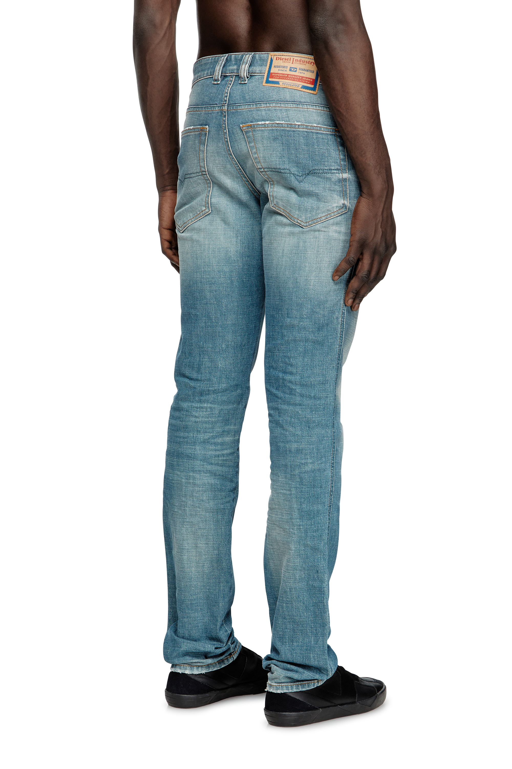 Slim Jeans 1993 D-Vyl 09M58, Medium blue Diesel - Man's Slim Jeans 1993 D-Vyl 09M58, Medium blue - 4