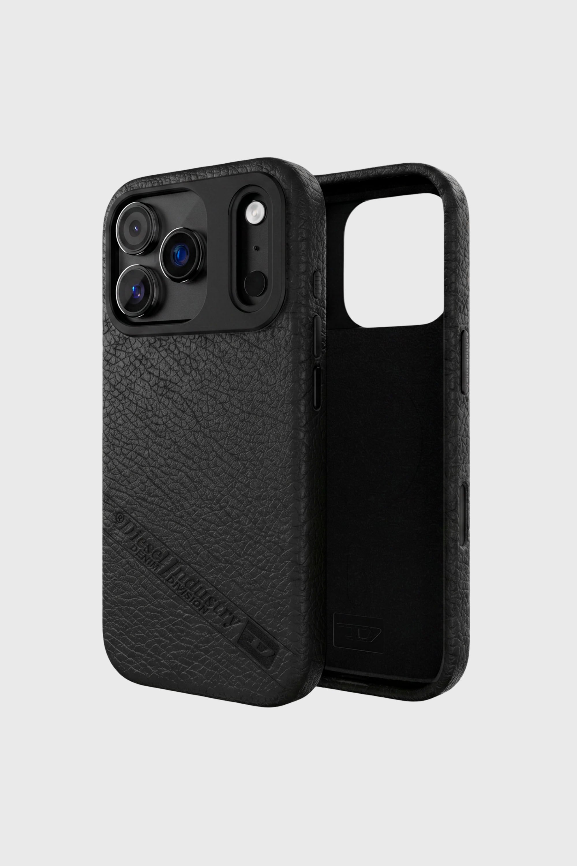 Diesel - 60641 MOULDED CASE, Unisex's Flag D case with MagSafe for iPhone 17 Pro in Black - 1