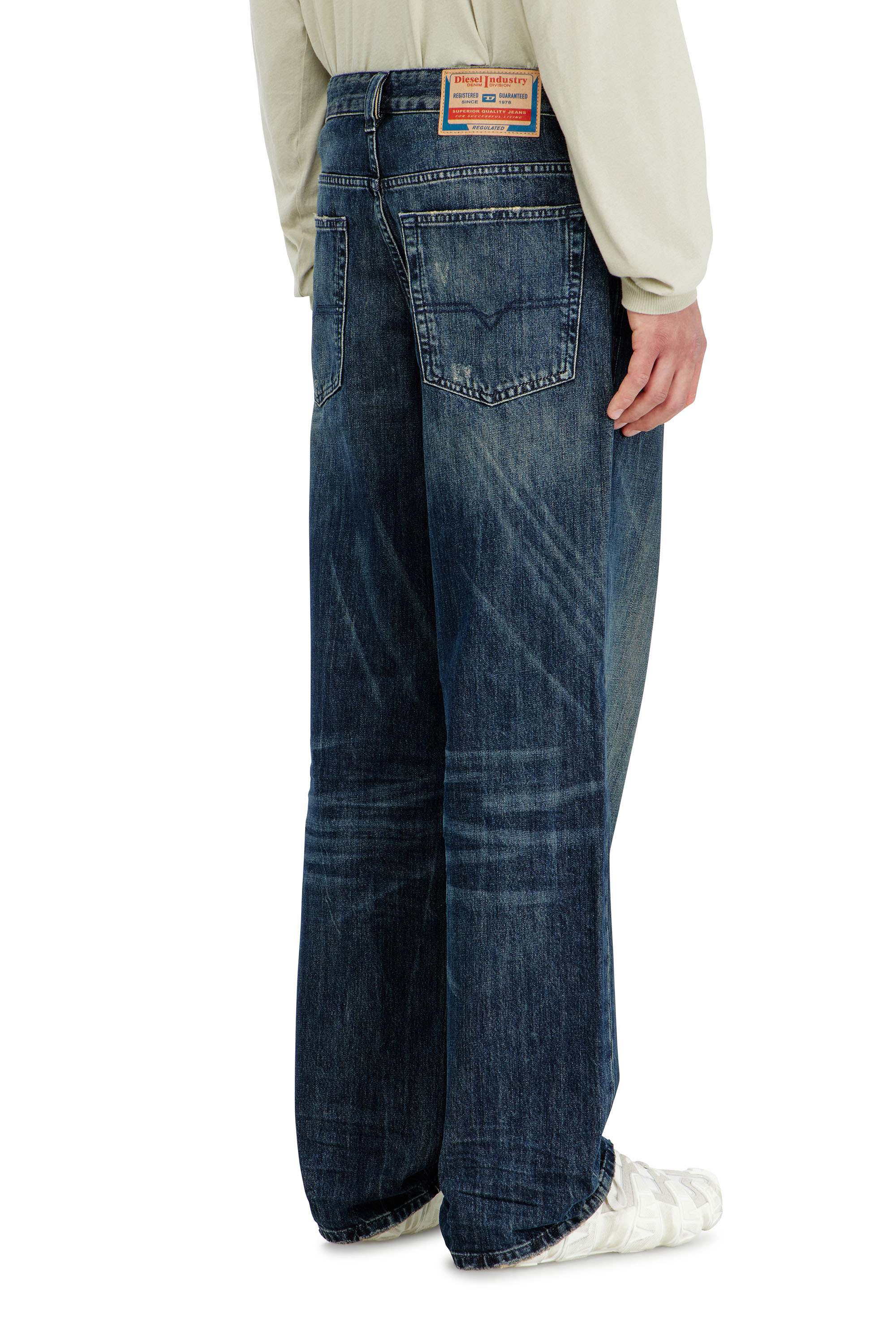 Diesel - Man's Relaxed Jeans 2001 D-Macro 0ADBZ, Dark Blue - 5