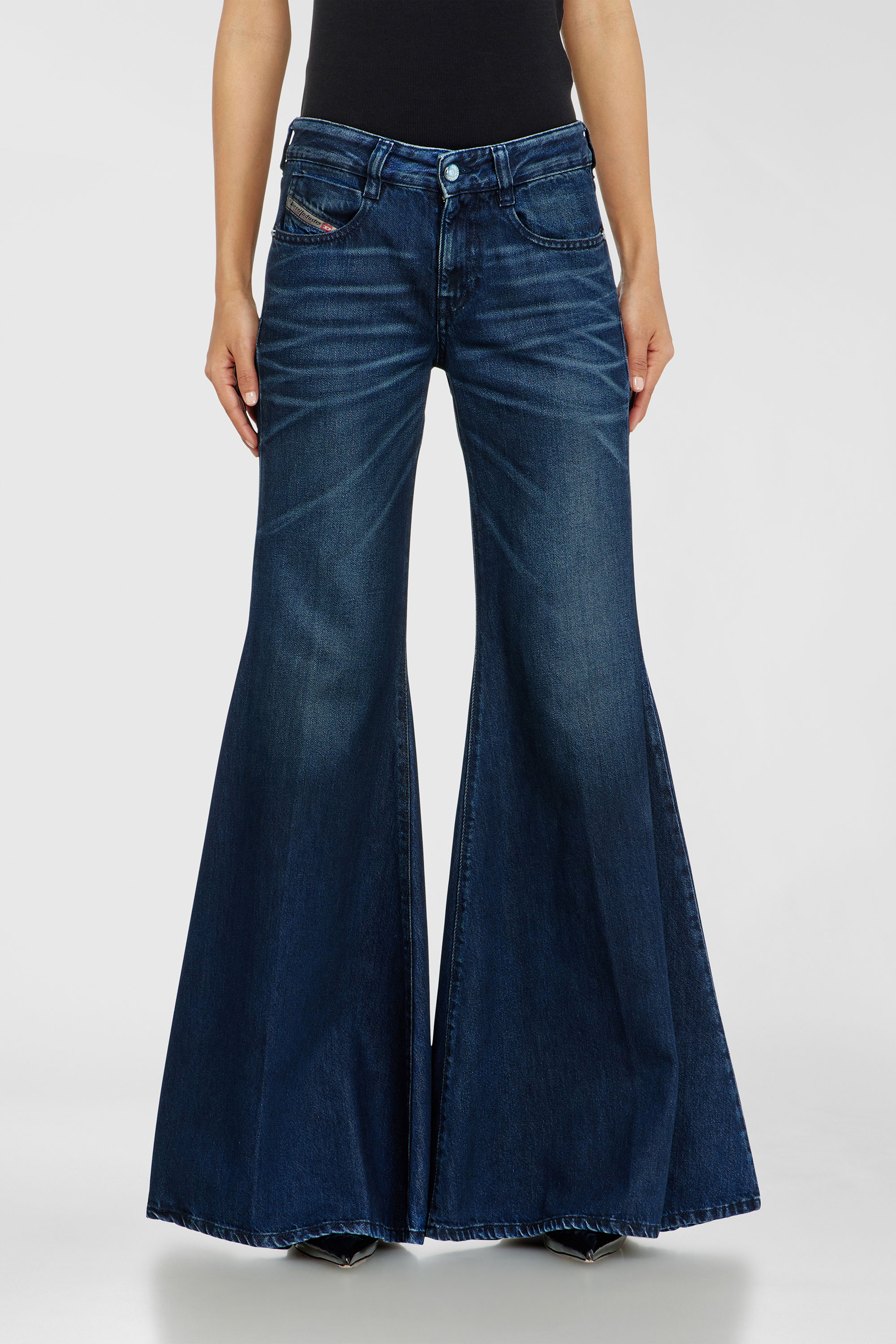 Diesel - Woman's Flare Jeans 1970 D-Bleess 09N21, Dark Blue - 4