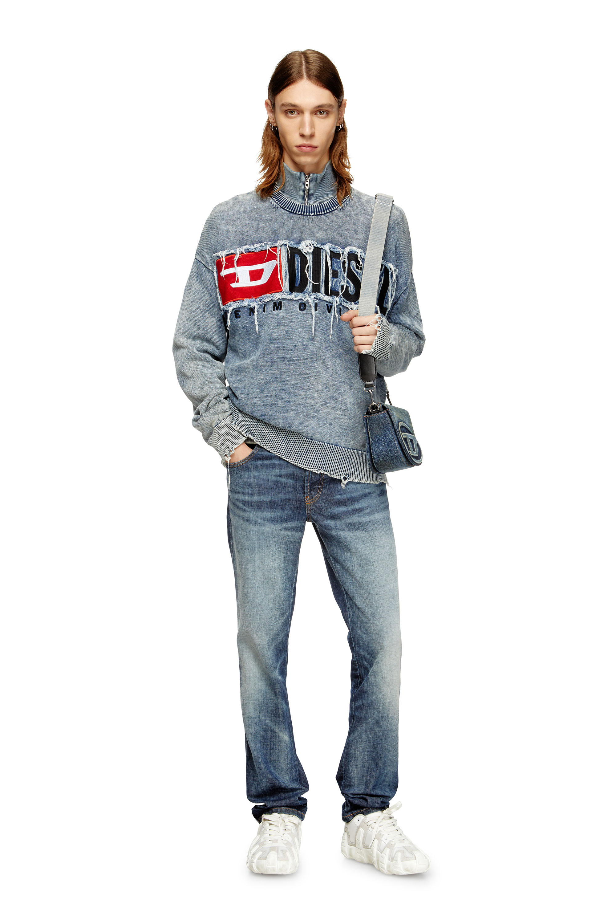 Diesel - K-FRONZI, Man's Cotton jumper with denim logo patch in Blue - 2