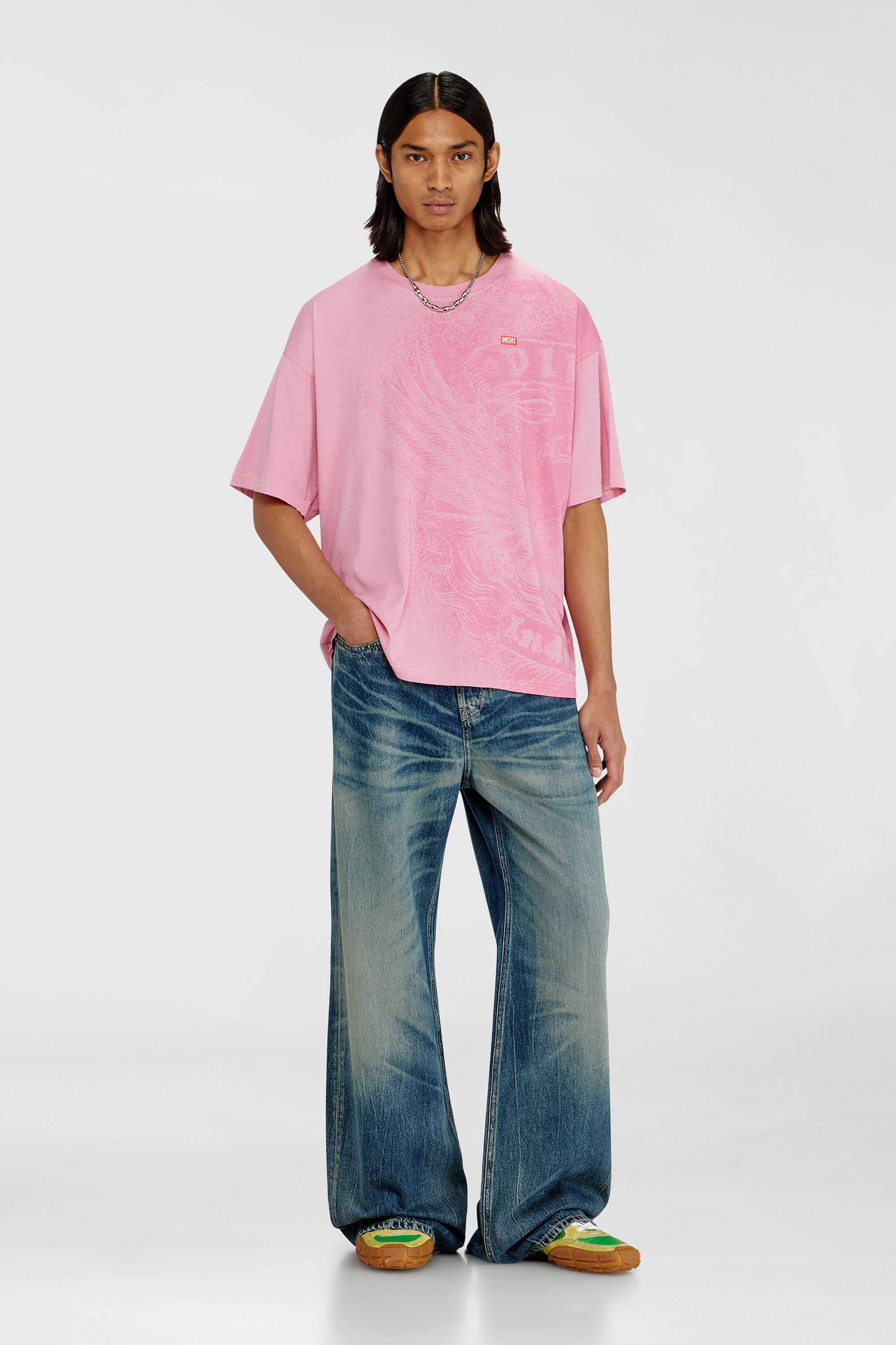 Relaxed T-shirt with pigment prints