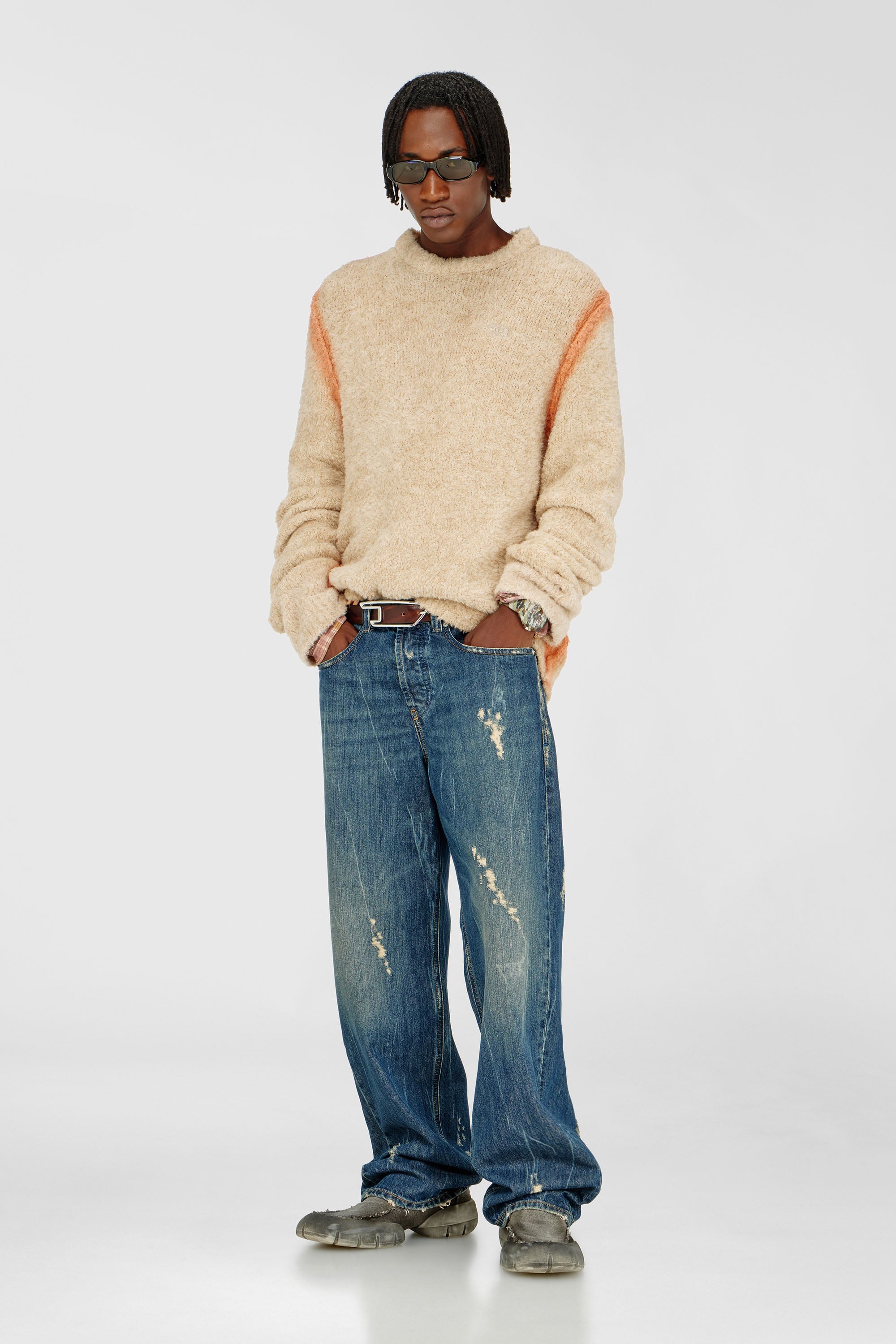 Diesel - K-RIMI, Man's Alpaca-blend jumper with spray-dyed seams in Light Brown - 2