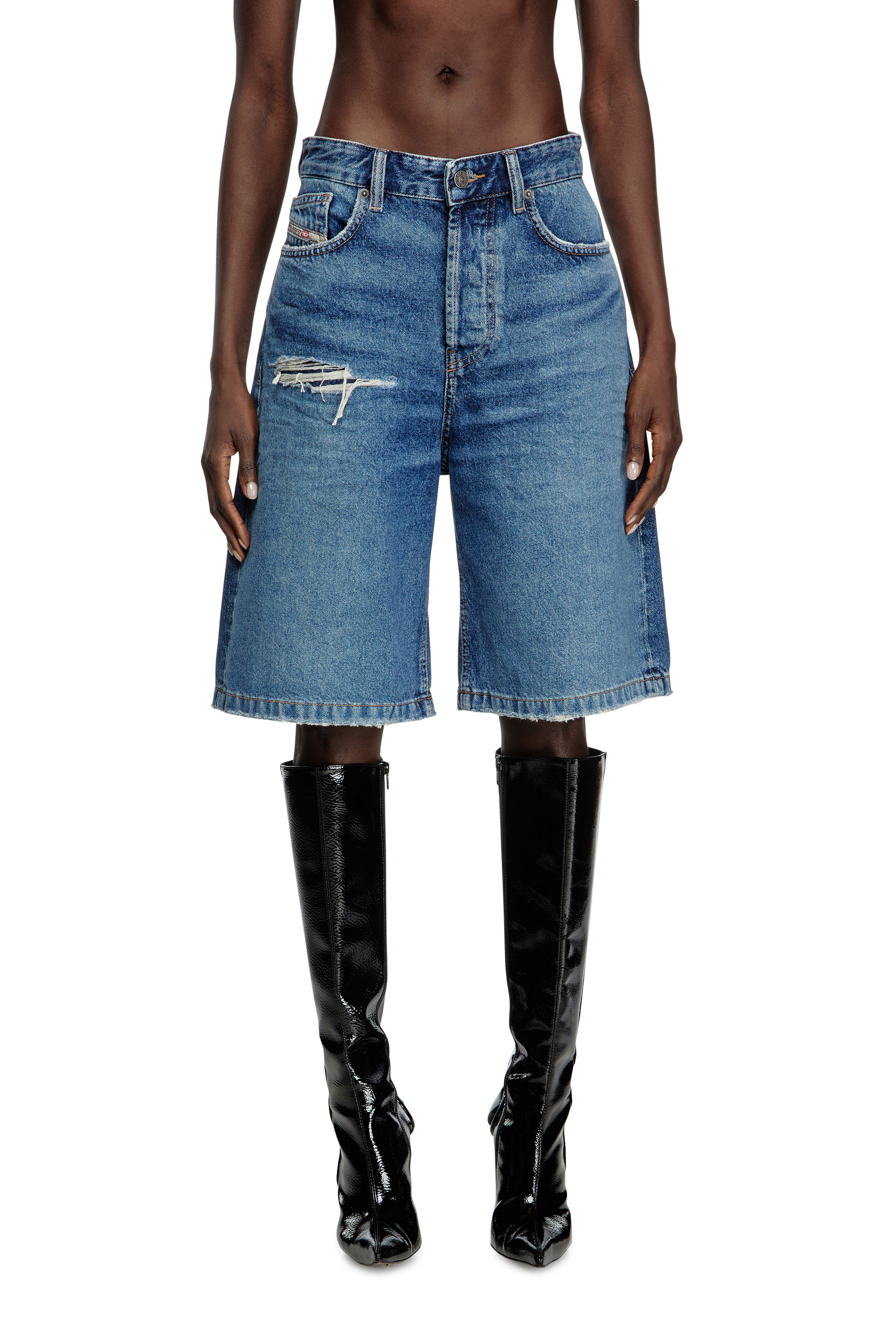 Diesel - DE-SIRE-SHORT, Woman's Shorts in denim with ripped details in Medium blue - 3
