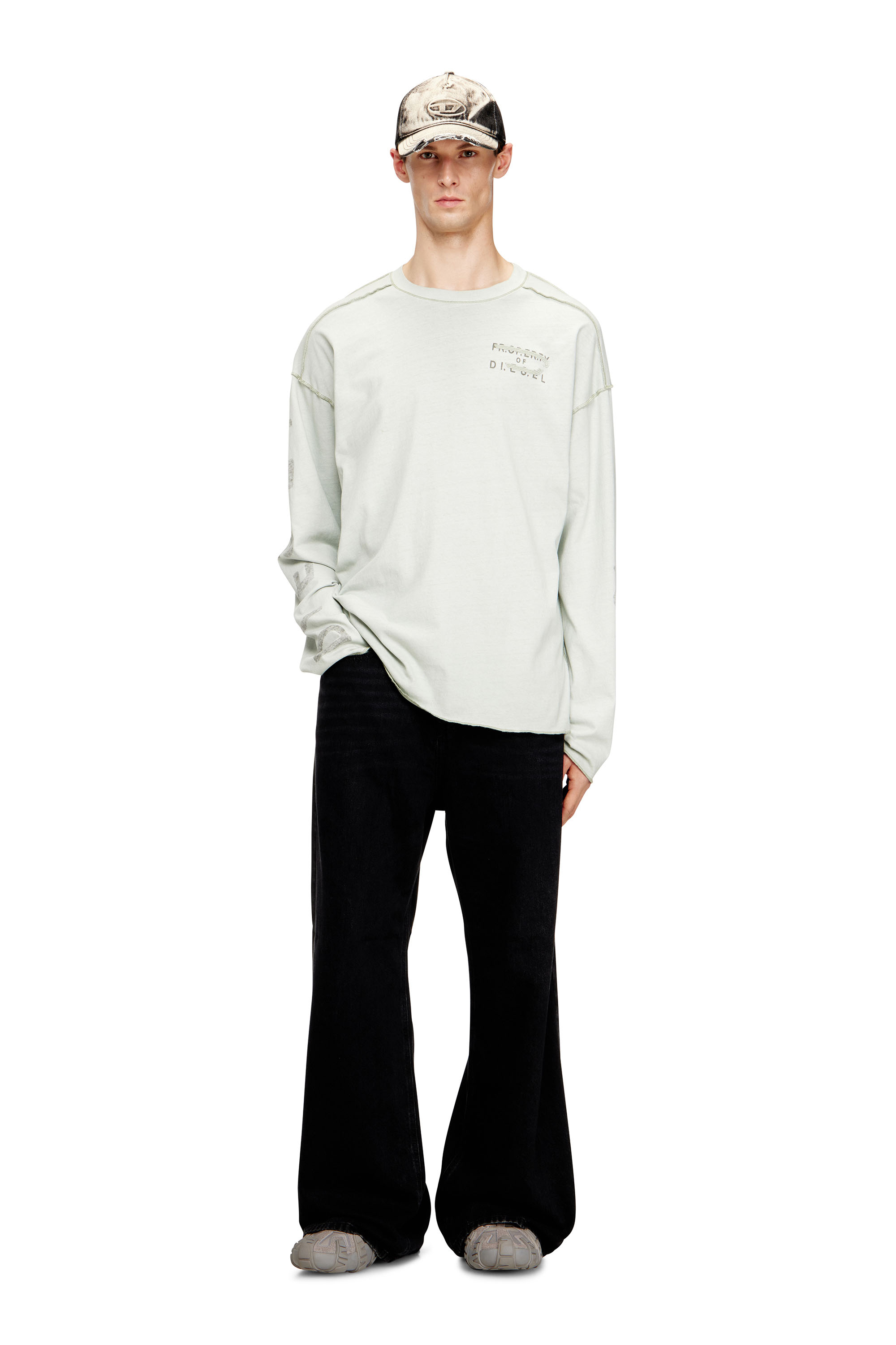 Diesel - T-LOOK-LS, Man's Relaxed long-sleeve T-shirt with printed sleeves in Light Grey - 1