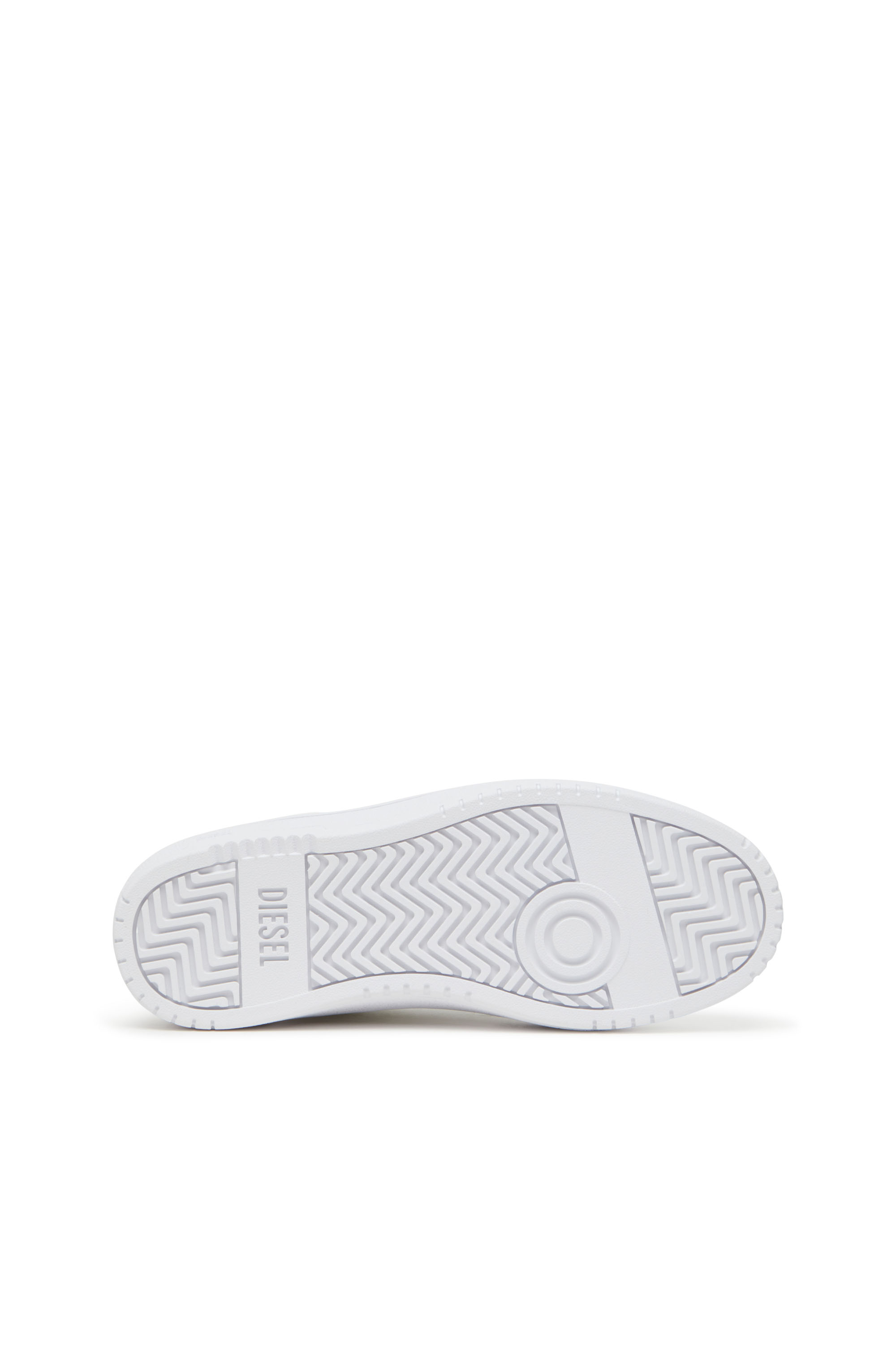 Diesel - S-TRACKER-D LOW W, Woman's S-Tracker-D-Low top sneaker in White - 4