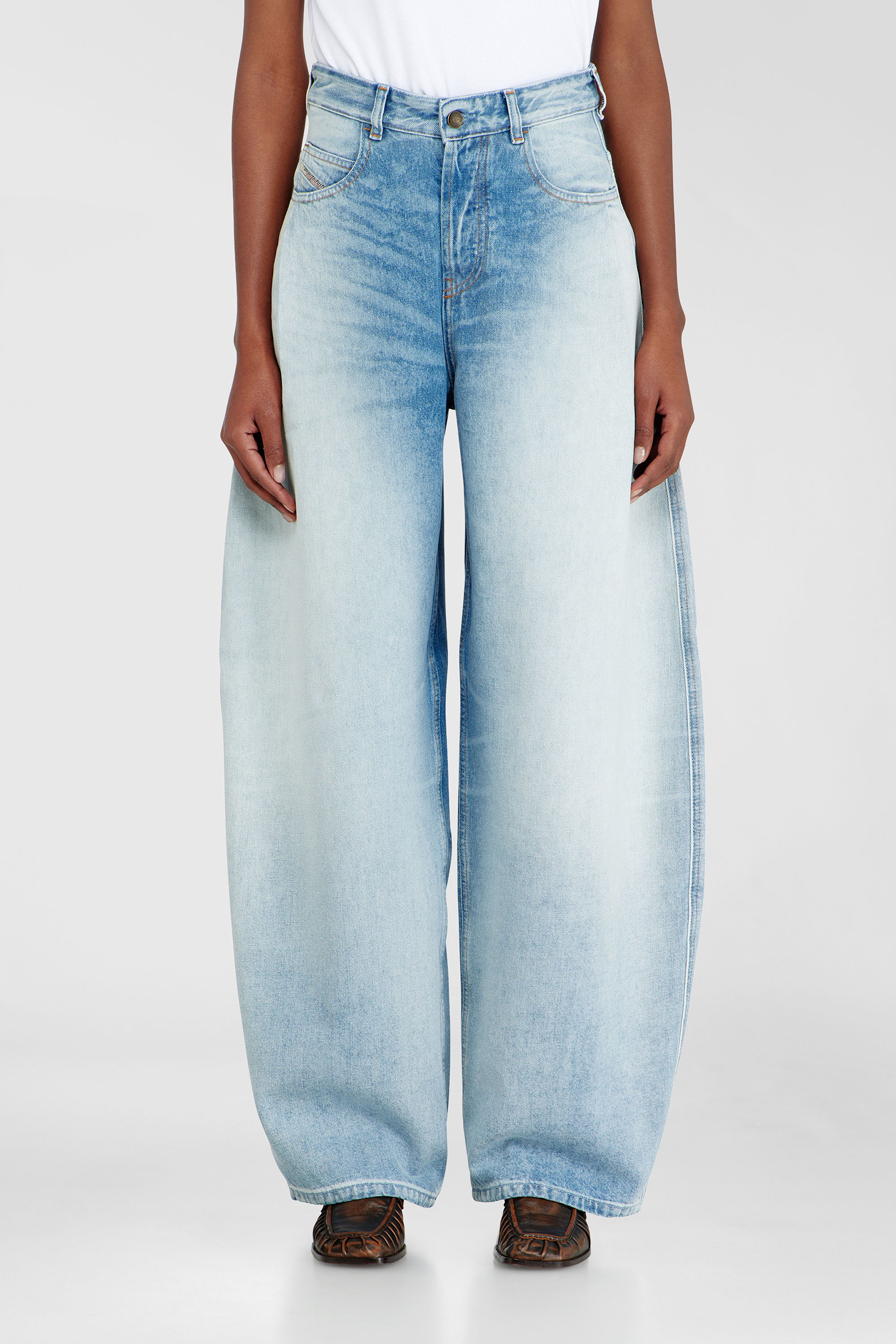 Diesel - Woman's Relaxed Jeans 1987 D-Khelz 007EE, Light Blue - 4